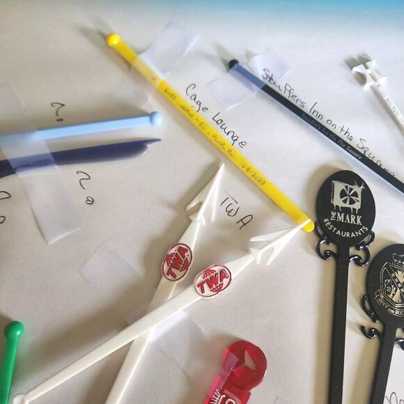 37 Pcs Swizzle Stir Sticks Barware Hotel Restaurant Travel Lodge Vtg Advertising - Picture 13 of 16